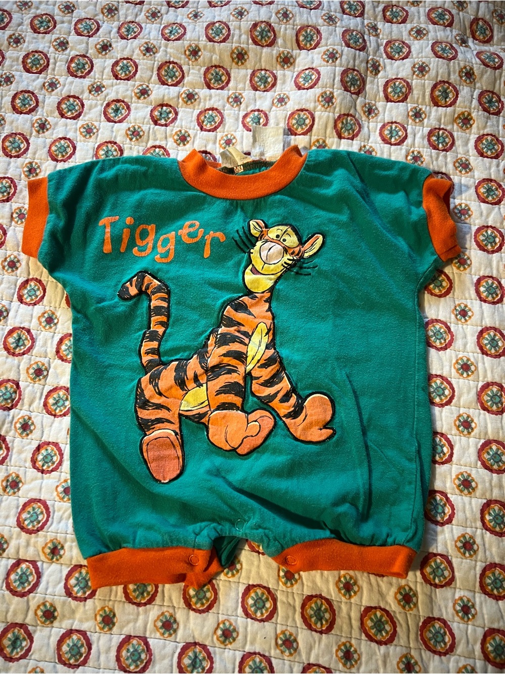 Vintage 90s Tigger Romper Baby size 0-3 months